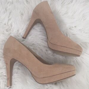 Metaphor Women's Patrina Round Toe Platform Pump 9